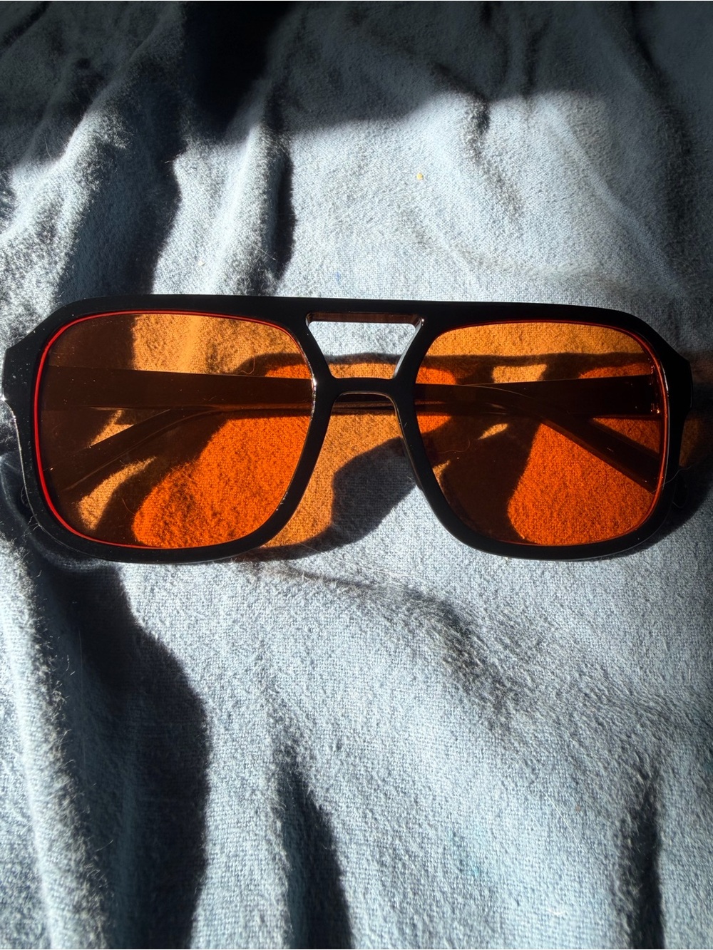 Men's Black Frame Sunglasses with Orange Lenses brand new with case